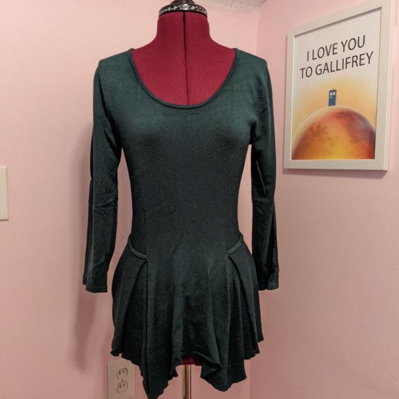 Forest Green Peplum Top - Picture 1 of 6